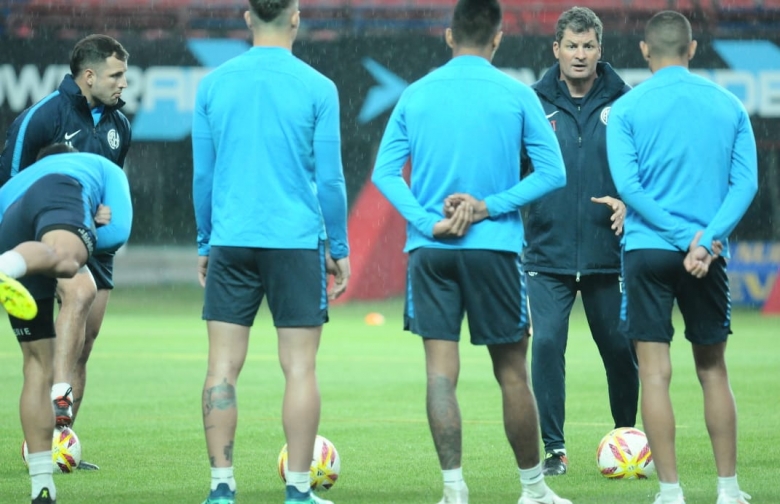 Concentrados para recibir a San Martín SJ