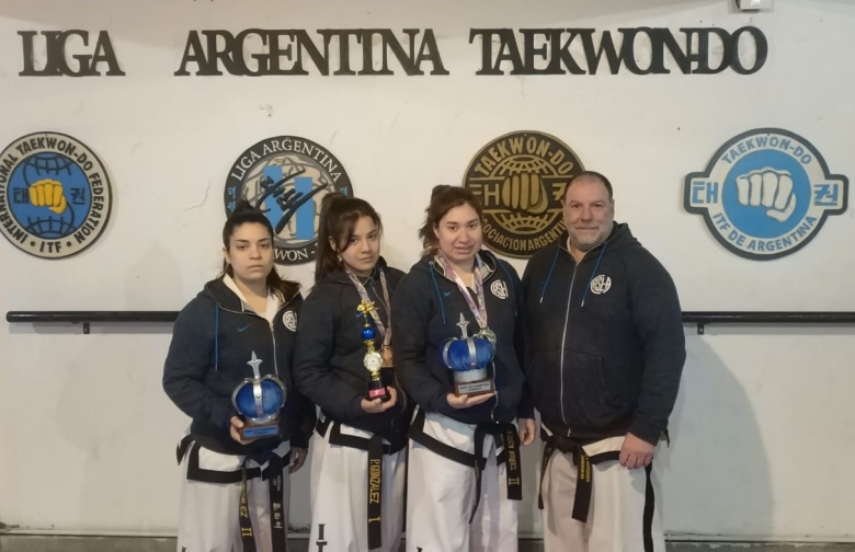 ¡Acción azulgrana de Taekwon-do! 