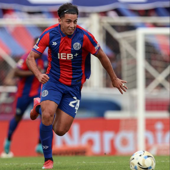 A pegar un grito clásico, Ciclón