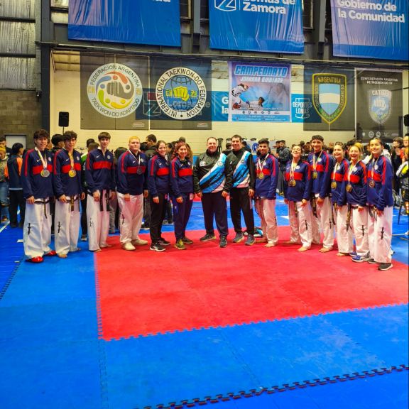 El Taekwondo brilla en Lomas de Zamora