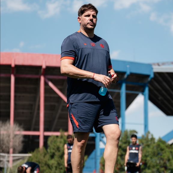 Amistosos y Apertura, con agendas definidas