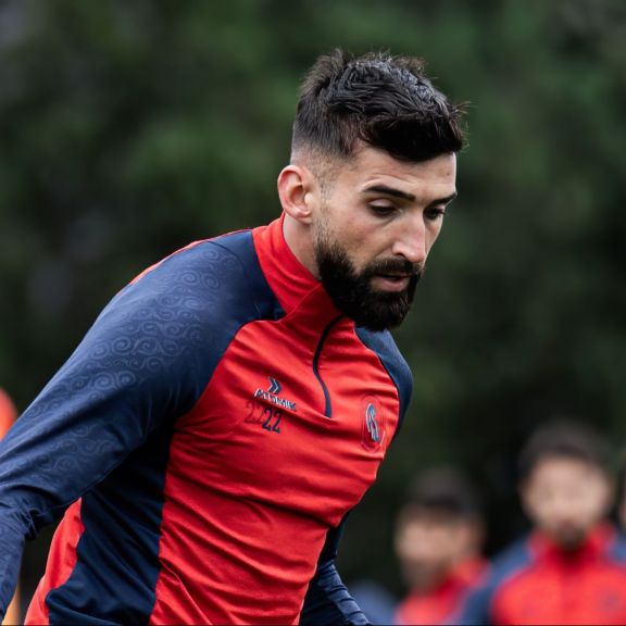 San Lorenzo tiene otra cara nueva: se sumó Emiliano Amor